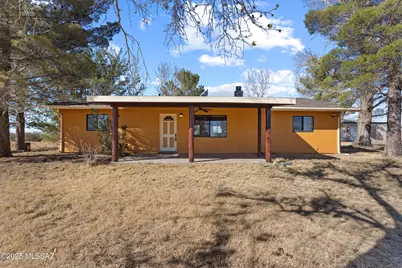 13201 S Falling Star Lane, Pearce, AZ 85625 - Photo 2