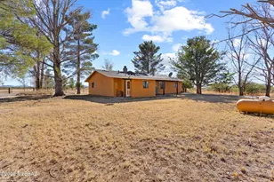 13201 S Falling Star Ln, Pearce, AZ 85625 - Photo 28