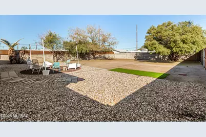 5511 E Helen Street, Tucson, AZ 85712 - Photo 20
