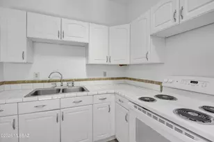 2940 N Park Ave, Tucson, AZ 85719 - Photo 12