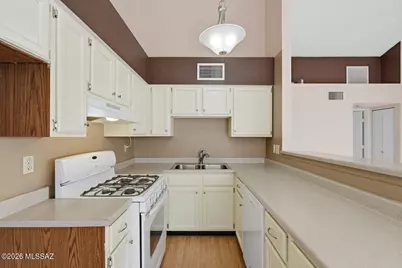 8876 N Carolanne Drive, Tucson, AZ 85742 - Photo 8