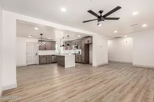 2032 E Florence Dr, Tucson, AZ 85719 - Photo 6