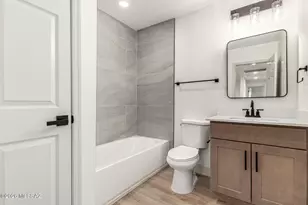 2032 E Florence Dr, Tucson, AZ 85719 - Photo 28