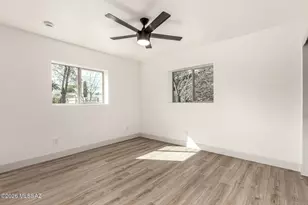 2032 E Florence Dr, Tucson, AZ 85719 - Photo 24