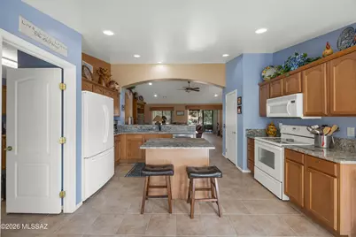 62552 E Northwood Road, Tucson, AZ 85739 - Photo 10