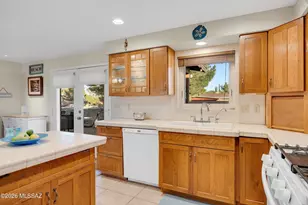 975 N Evergreen Dr, Oracle, AZ 85623 - Photo 18