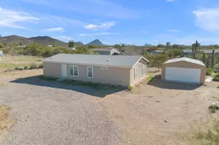 3463 S Bradford Dr, Tucson, AZ 85735 - Photo 2