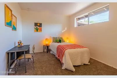 7426 E Montecito Drive, Tucson, AZ 85710 - Photo 26