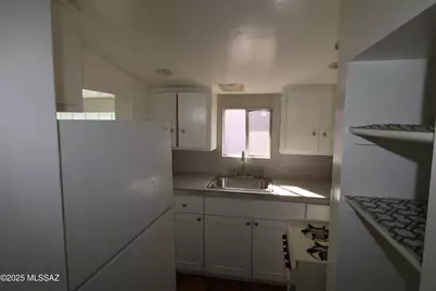 1521 N Winstel Boulevard, Tucson, AZ 85716 - Photo 4