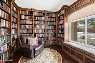 8040 W Fish Eagle Dr, Tucson, AZ 85757 - Photo 2