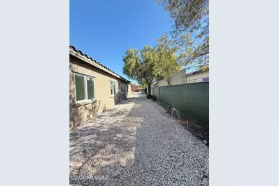 4205 N 16th Place, Tucson, AZ 85705 - Photo 24
