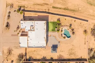 10258 N Tall Cotton Dr, Marana, AZ 85653 - Photo 10