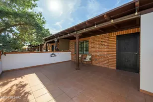 328 S Paseo Pena, Green Valley, AZ 85614 - Photo 2