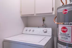 1821 S Rocky Mountain Dr, Tucson, AZ 85710 - Photo 18