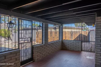 1821 S Rocky Mountain Drive, Tucson, AZ 85710 - Photo 28