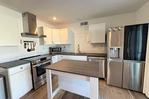 8271 E Kenyon Dr, Tucson, AZ 85710 - Photo 10