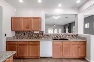 20902 E Frontier Rd, Red Rock, AZ 85145 - Photo 10