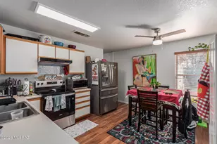 2595 E Warwick Castle Ln, Tucson, AZ 85706 - Photo 10