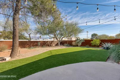 5549 E 2nd Street, Tucson, AZ 85711 - Photo 36