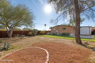 5549 E 2nd St, Tucson, AZ 85711 - Photo 42