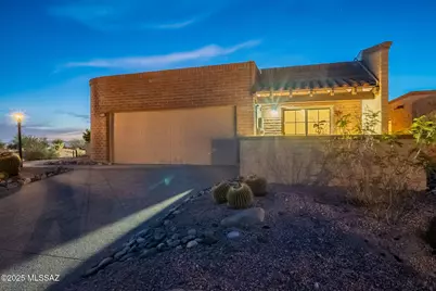 5271 N Fort Yuma Trail, Tucson, AZ 85750 - Photo 2