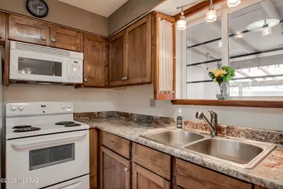 1238 S Camino Seco, Tucson, AZ 85710 - Photo 14