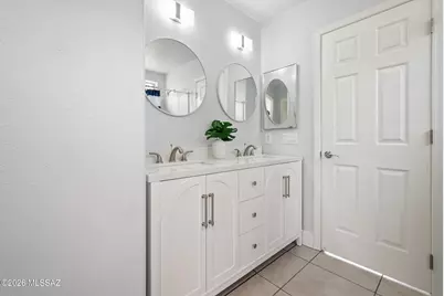 127 W Camino Rio Chiquito, Sahuarita, AZ 85629 - Photo 32