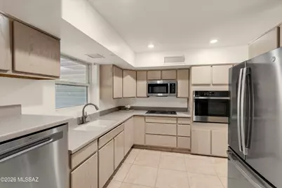 6404 E Calle Mercurio, Tucson, AZ 85710 - Photo 14