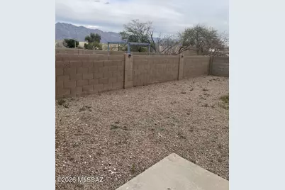 3342 N Sierra Springs Drive, Tucson, AZ 85712 - Photo 2