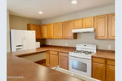 150 W Paseo Celestial, Sahuarita, AZ 85629 - Photo 10