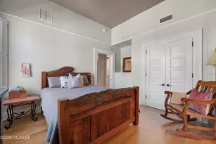 252 N Main Ave, Tucson, AZ 85701 - Photo 18