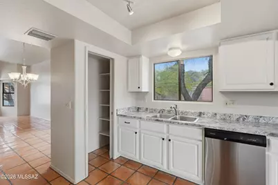 10290 N Krauswood Lane, Oro Valley, AZ 85737 - Photo 12