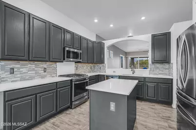 1252 S Desert Vista Drive, Tucson, AZ 85748 - Photo 18