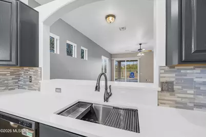 1252 S Desert Vista Drive, Tucson, AZ 85748 - Photo 20