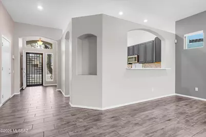1252 S Desert Vista Drive, Tucson, AZ 85748 - Photo 6