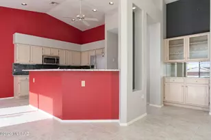 4797 S Gloria Vista Dr, Green Valley, AZ 85622 - Photo 16