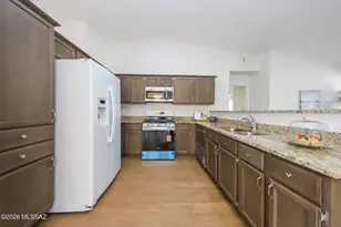 1848 W Chardonnay Dr, Tucson, AZ 85746 - Photo 12