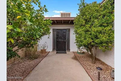 10083 N Valle Del Oro Drive, Oro Valley, AZ 85737 - Photo 4