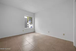 7456 E Covey Dr, Tucson, AZ 85750 - Photo 30