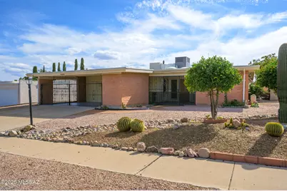 413 W San Ignacio, Green Valley, AZ 85614 - Photo 1