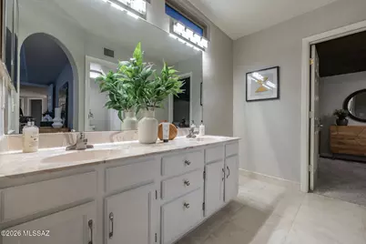 11867 N Desert Slopes Way, Tucson, AZ 85737 - Photo 24