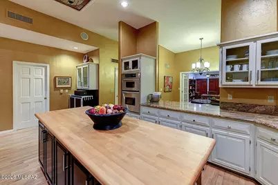 7580 N Calle Sin Controversia, Tucson, AZ 85718 - Photo 14