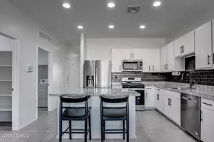 12442 W Lilliston Way, Marana, AZ 85653 - Photo 14