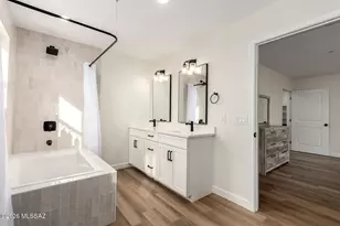 2377 W Old Ajo Way, Tucson, AZ 85746 - Photo 16