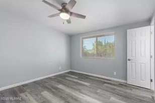 2033 S Augusta Pl, Tucson, AZ 85710 - Photo 20