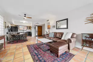 3863 S Calle Del Escudo, Green Valley, AZ 85622 - Photo 4