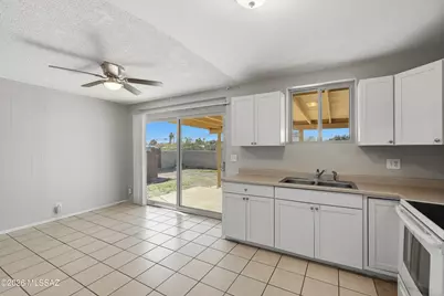 210 S Alandale Place, Tucson, AZ 85710 - Photo 12