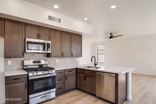 4520 S Ave Don Gerardo, Tucson, AZ 85746 - Photo 2