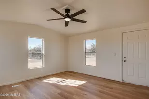 633 N Warren Rd, Benson, AZ 85602 - Photo 10