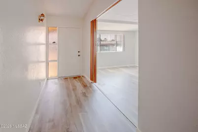 7855 N John Paul Jones Avenue, Tucson, AZ 85741 - Photo 4